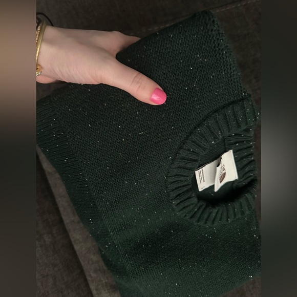 Mens Northface Sweater - Picture 4 of 7